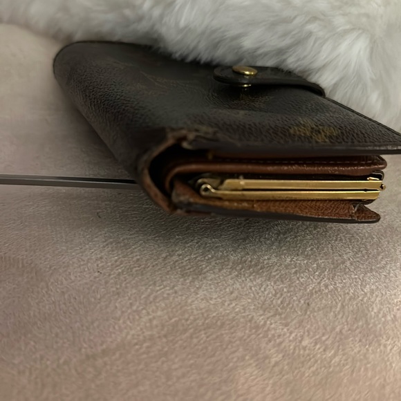 Louis Vuitton TH1062 LV Monogram Viennois Wallet - Picture 8 of 11